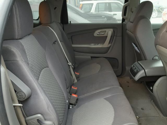 1GNKREED8BJ228503 - 2011 CHEVROLET TRAVERSE L SILVER photo 6