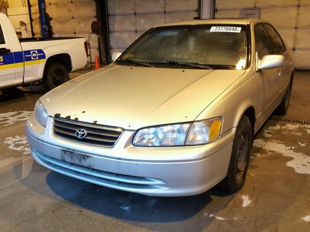 4T1BF22K2YU107701 - 2000 TOYOTA CAMRY LE SILVER photo 2