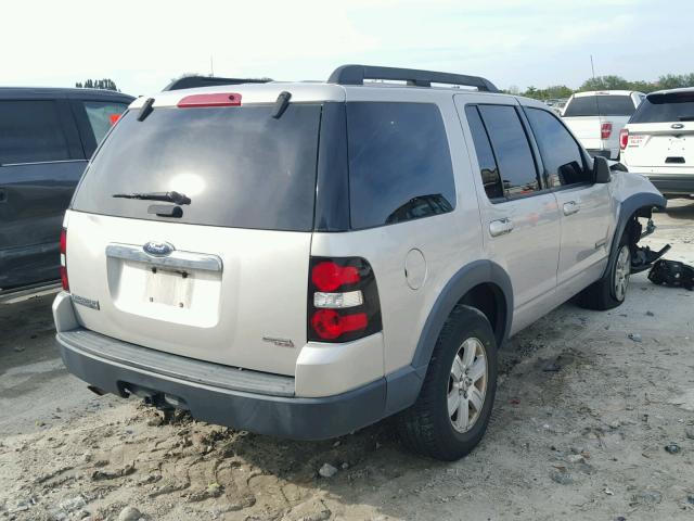 1FMEU63E57UB10271 - 2007 FORD EXPLORER X SILVER photo 4