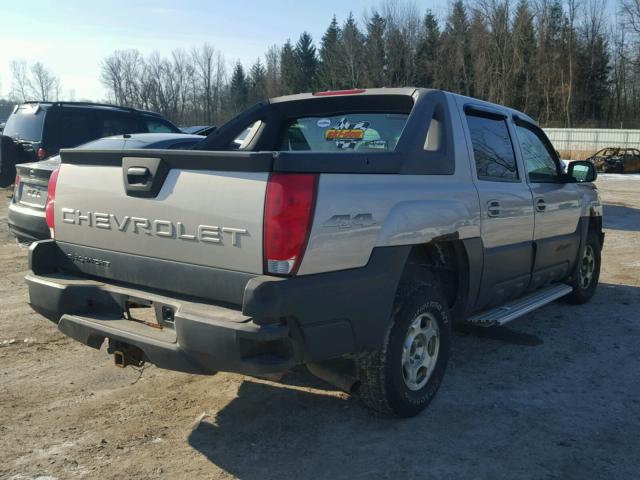 3GNEK12T04G185043 - 2004 CHEVROLET AVALANCHE SILVER photo 4