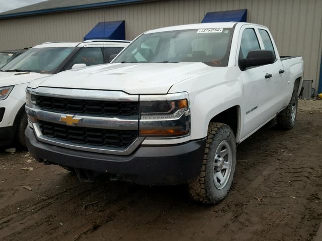 1GCVKNEC4GZ284609 - 2016 CHEVROLET SILVERADO WHITE photo 2