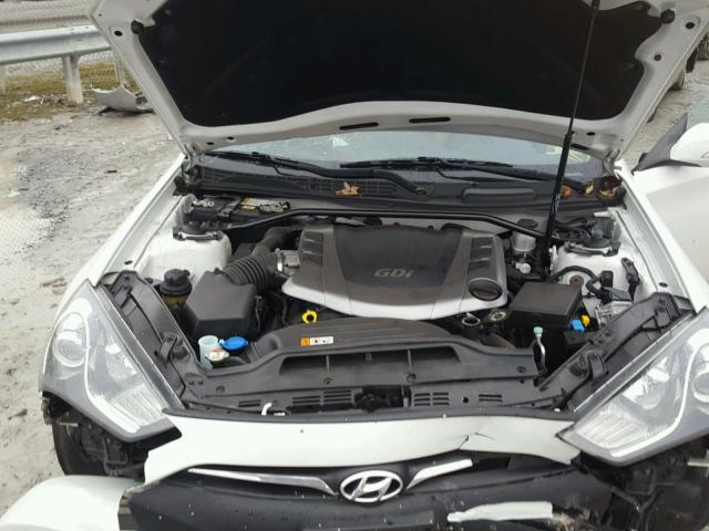 KMHHU6KJXDU098836 - 2013 HYUNDAI GENESIS CO WHITE photo 7