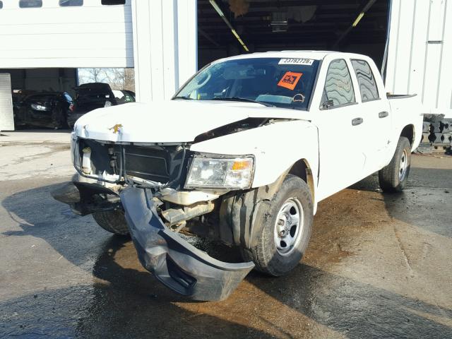 1D7HW28K29S789696 - 2009 DODGE DAKOTA ST WHITE photo 2