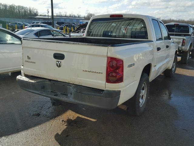 1D7HW28K29S789696 - 2009 DODGE DAKOTA ST WHITE photo 4