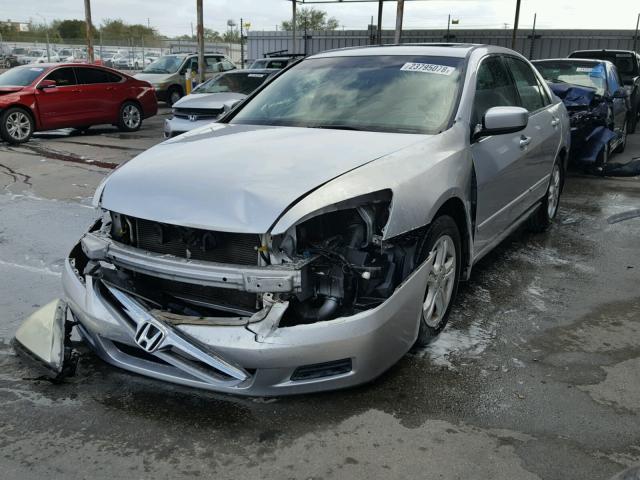 1HGCM56736A059521 - 2006 HONDA ACCORD EX SILVER photo 2