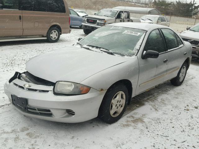 1G1JC52F757115387 - 2005 CHEVROLET CAVALIER SILVER photo 2