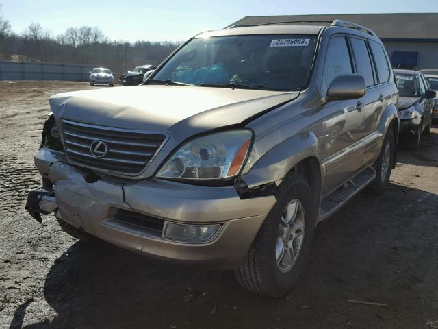 JTJBT20X530011988 - 2003 LEXUS GX 470 TAN photo 2