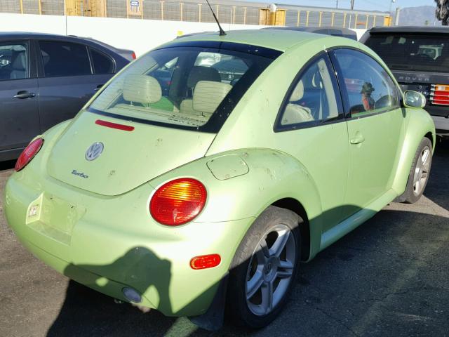 3VWCD31C54M409851 - 2004 VOLKSWAGEN NEW BEETLE 绿色 照片 4