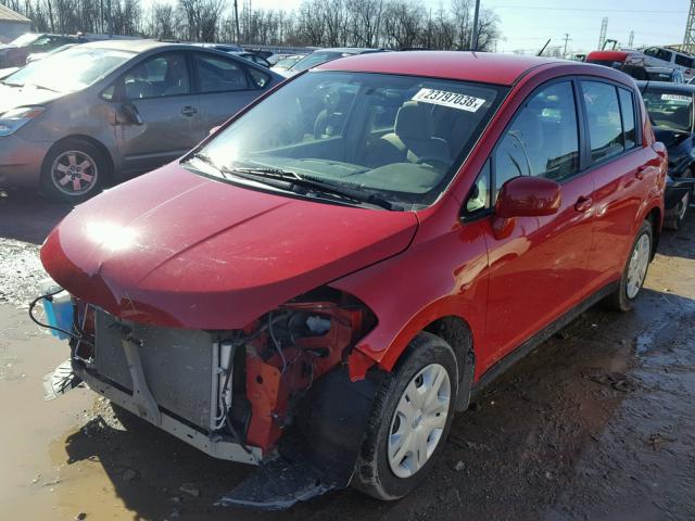 3N1BC1CP1AL456871 - 2010 NISSAN VERSA S RED photo 2