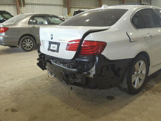 WBAXG5C55CDW24515 - 2012 BMW 528 I WHITE photo 9