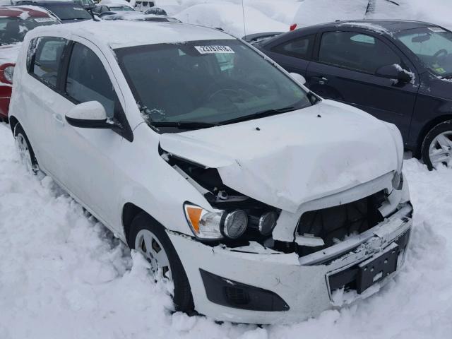 1G1JA6SH0D4198092 - 2013 CHEVROLET SONIC LS 白色 照片 1