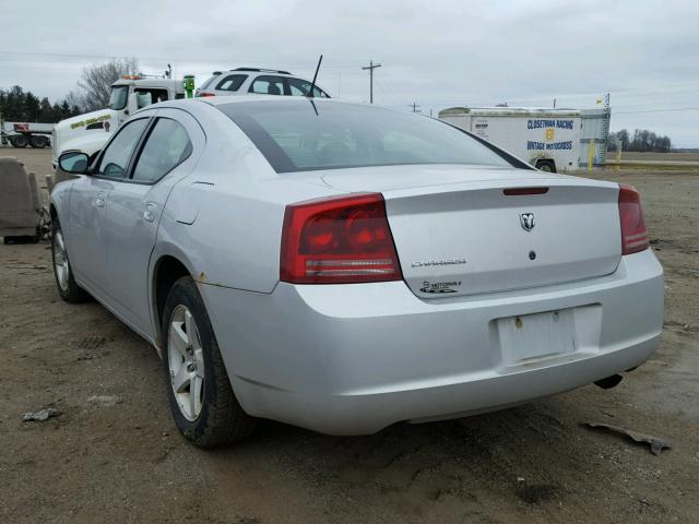 2B3KA43G48H129213 - 2008 DODGE CHARGER SILVER photo 3