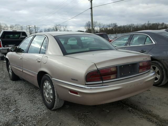 1G4CU5211W4631454 - 1998 BUICK PARK AVENU GOLD photo 3