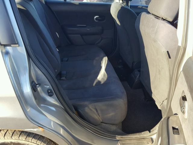 3N1BC13E69L434097 - 2009 NISSAN VERSA S GRAY photo 6