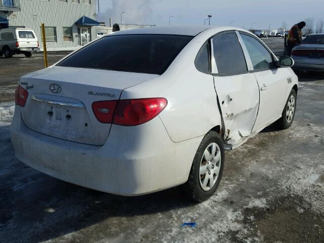 KMHDU4BD2AU023234 - 2010 HYUNDAI ELANTRA BL WHITE photo 4