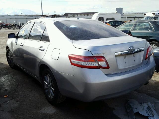 4T1BF3EK6BU223024 - 2011 TOYOTA CAMRY BASE SILVER photo 3