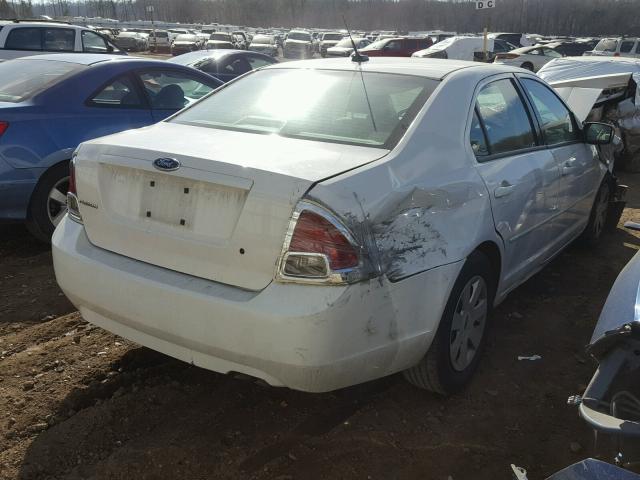 3FAHP06Z58R196040 - 2008 FORD FUSION S WHITE photo 4