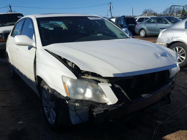 4T1BK36B25U016502 - 2005 TOYOTA AVALON XL WHITE photo 1