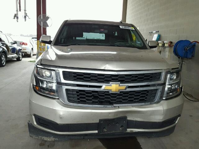 1GNSCHKC5FR250769 - 2015 CHEVROLET SUBURBAN C SILVER photo 9