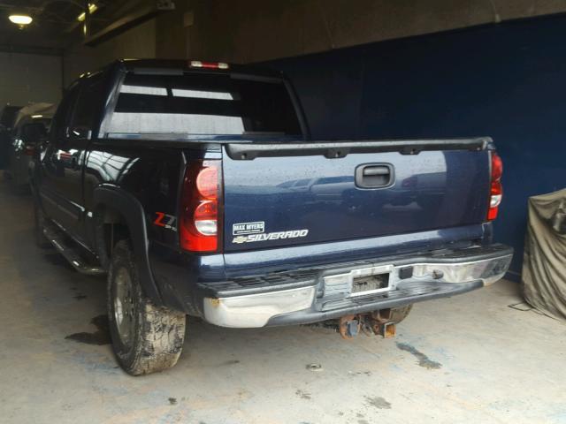 2GCEK13TX61230685 - 2006 CHEVROLET SILVERADO BLUE photo 3