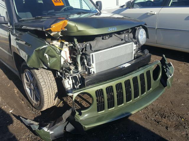 1J8FF28W88D516813 - 2008 JEEP PATRIOT SP GREEN photo 9