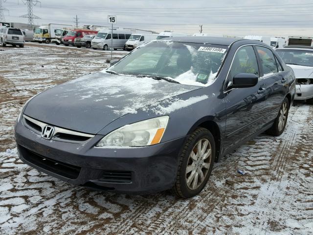 1HGCM66407A047470 - 2007 HONDA ACCORD SE GRAY photo 2