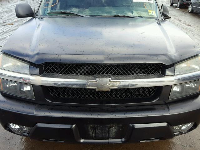 3GNEK13T52G289961 - 2002 CHEVROLET AVALANCHE BLACK photo 7