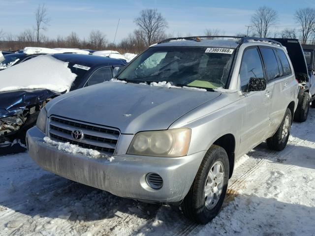 JTEHF21A320053861 - 2002 TOYOTA HIGHLANDER SILVER photo 2