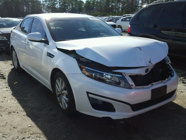 KNAGM4A76F5615294 - 2015 KIA OPTIMA LX WHITE photo 1