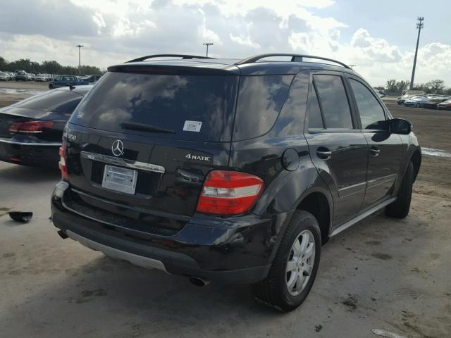 4JGBB86E37A239983 - 2007 MERCEDES-BENZ ML 350 BLACK photo 4