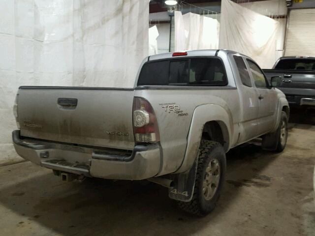 5TEUU42N09Z627106 - 2009 TOYOTA TACOMA ACC SILVER photo 4