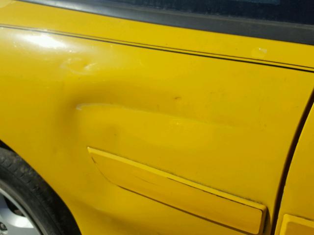 1G1JC12F937150244 - 2003 CHEVROLET CAVALIER YELLOW photo 9