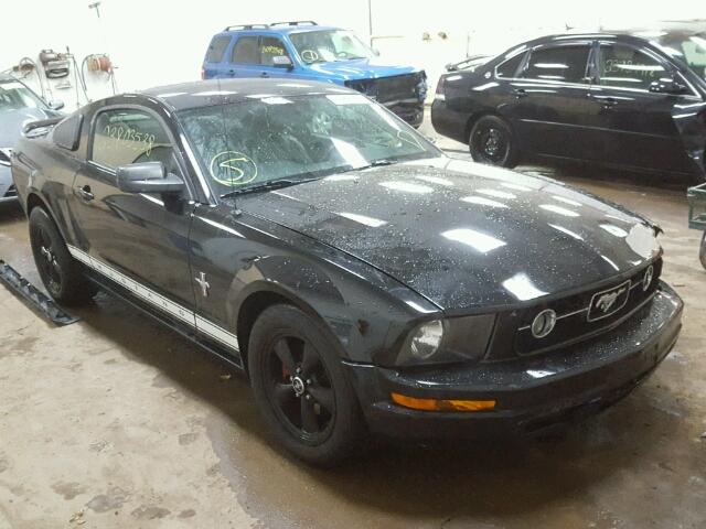 1ZVHT80N765158414 - 2006 FORD MUSTANG BLACK photo 1