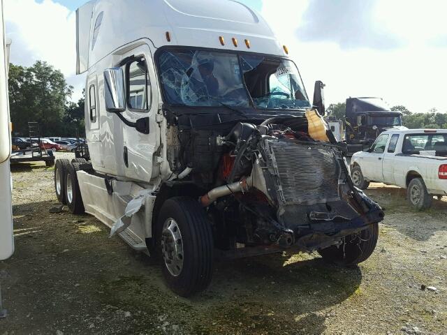 1FUJGLBG0GLHG7486 - 2016 FREIGHTLINER CASCADIA 1 WHITE photo 1