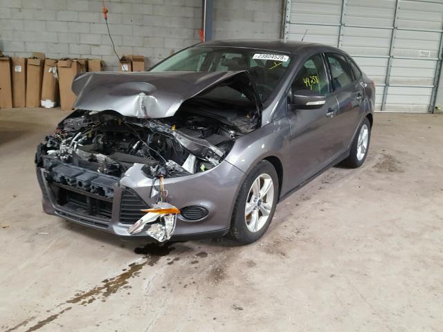 1FADP3F25EL338528 - 2014 FORD FOCUS SE GRAY photo 2