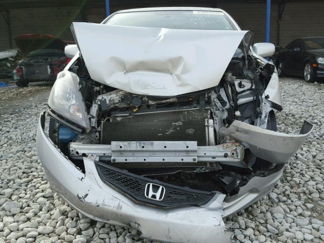 JHMGE8G33CC033459 - 2012 HONDA FIT SILVER photo 9