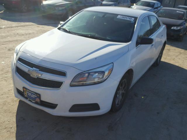 1G11A5SA3DF275409 - 2013 CHEVROLET MALIBU LS WHITE photo 2