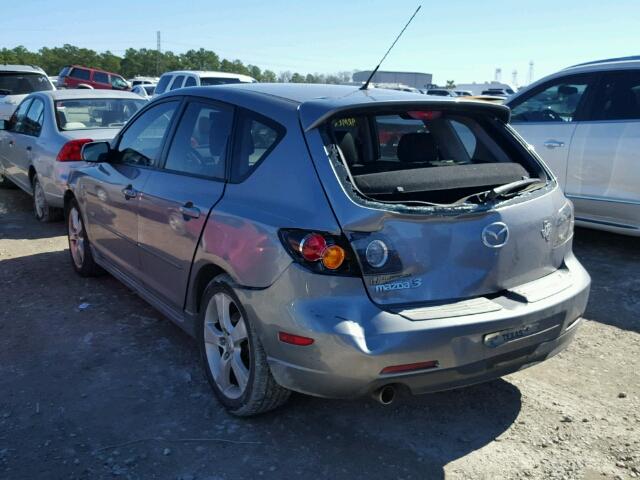 JM1BK343251300777 - 2005 MAZDA 3 HATCHBAC GRAY photo 3