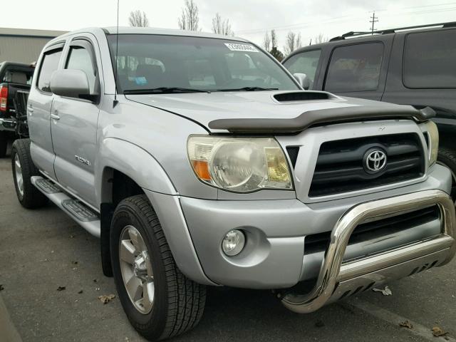 5TEJU62N98Z527695 - 2008 TOYOTA TACOMA DOU SILVER photo 1