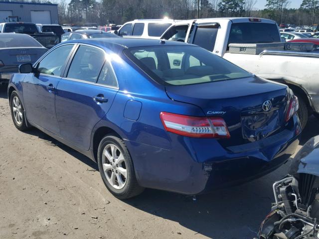 4T1BF3EKXAU550136 - 2010 TOYOTA CAMRY BASE BLUE photo 3