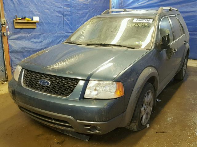 1FMZK05185GA28402 - 2005 FORD FREESTYLE BLUE photo 2