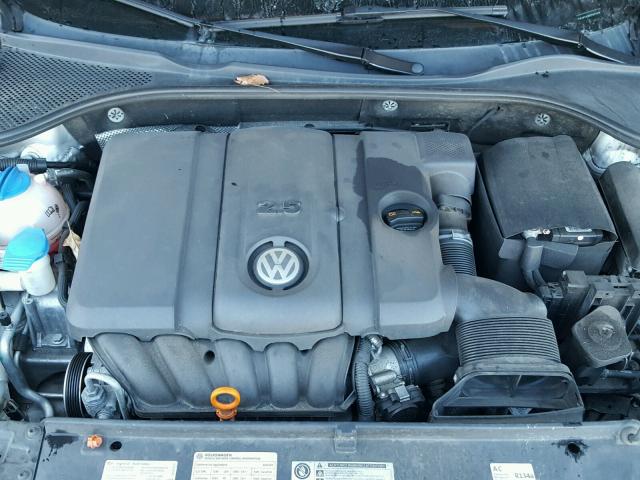 1VWAP7A30CC031976 - 2012 VOLKSWAGEN PASSAT S SILVER photo 7