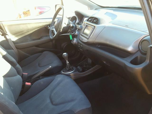 JHMGE87629S035681 - 2009 HONDA FIT SPORT BLACK photo 5