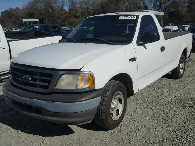 1FTRF17212KA81195 - 2002 FORD F150 WHITE photo 2