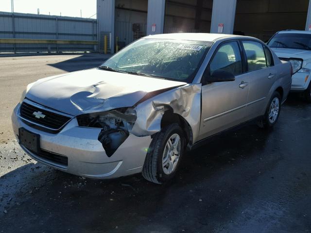 1G1ZS58FX7F281456 - 2007 CHEVROLET MALIBU LS SILVER photo 2