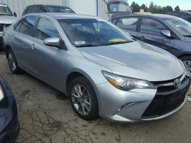 4T1BF1FKXGU528505 - 2016 TOYOTA CAMRY LE SILVER photo 1