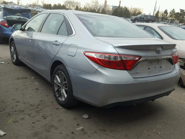 4T1BF1FK8GU574950 - 2016 TOYOTA CAMRY LE SILVER photo 3