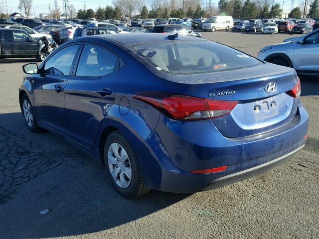 5NPDH4AE2GH710493 - 2016 HYUNDAI ELANTRA SE BLUE photo 3