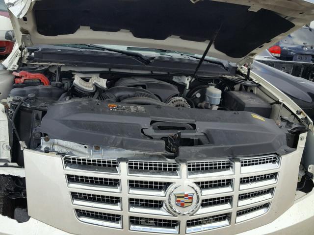 1GYFK66828R263337 - 2008 CADILLAC ESCALADE E WHITE photo 7