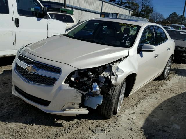 1G11H5SA9DF137014 - 2013 CHEVROLET MALIBU LTZ WHITE photo 2